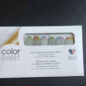 Color StreetThrowing Shade